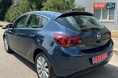 Хэтчбек Opel Astra 2010 в Луцке