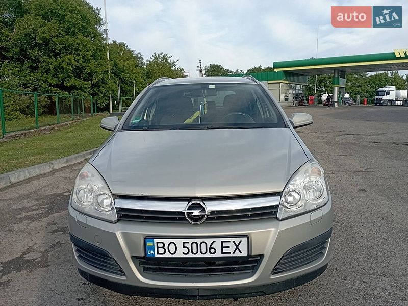 Седан Opel Astra 2006 в Залещиках
