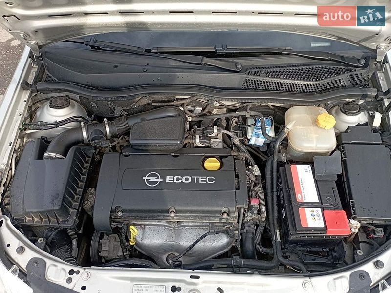 Седан Opel Astra 2006 в Залещиках