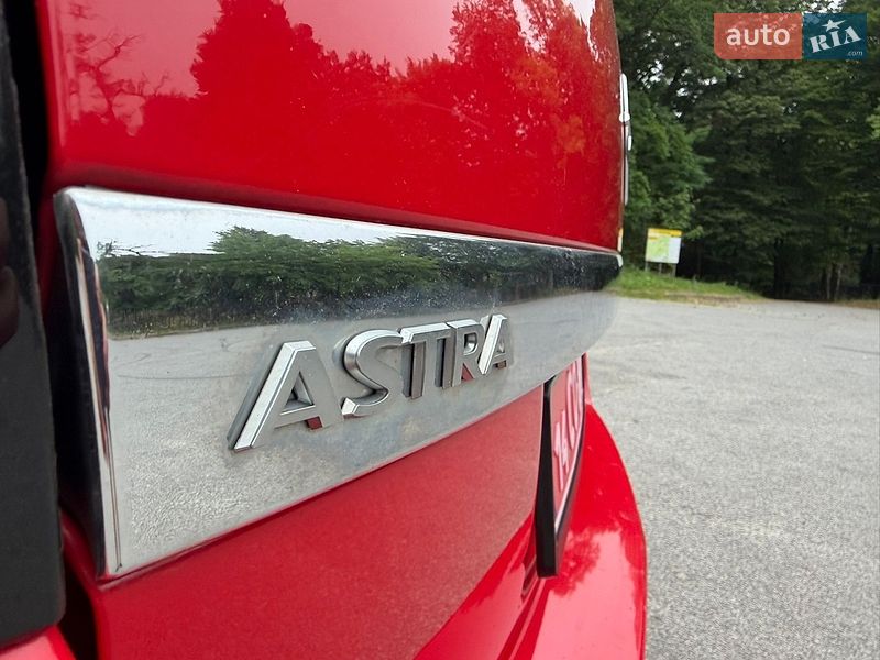 Универсал Opel Astra 2009 в Трускавце