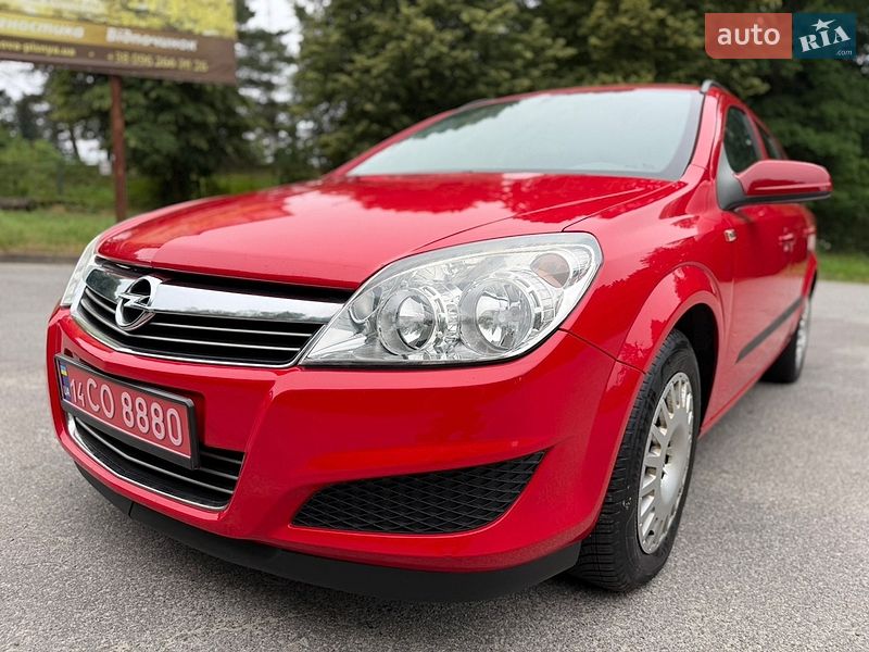 Универсал Opel Astra 2009 в Трускавце
