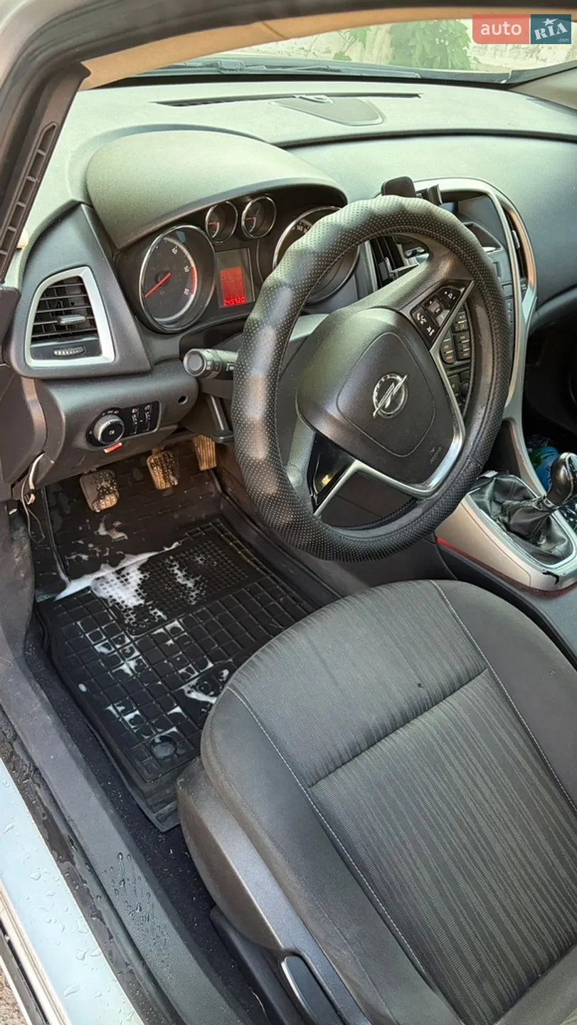 2012 Opel Astra - мініатюра 11