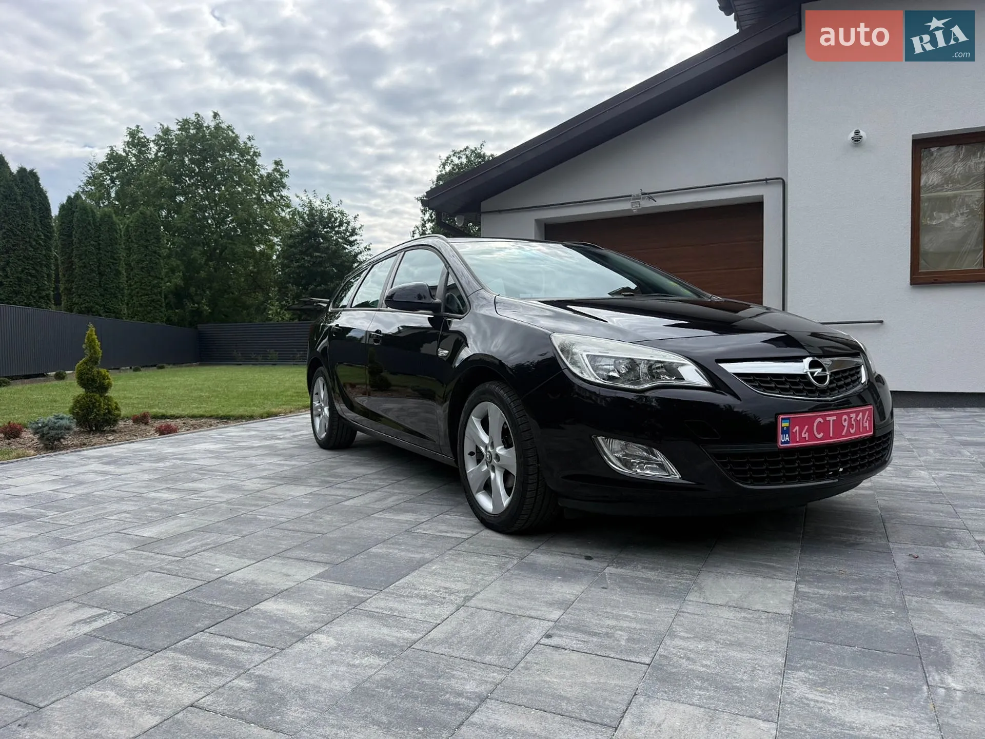 2011 Opel Astra - мініатюра 2