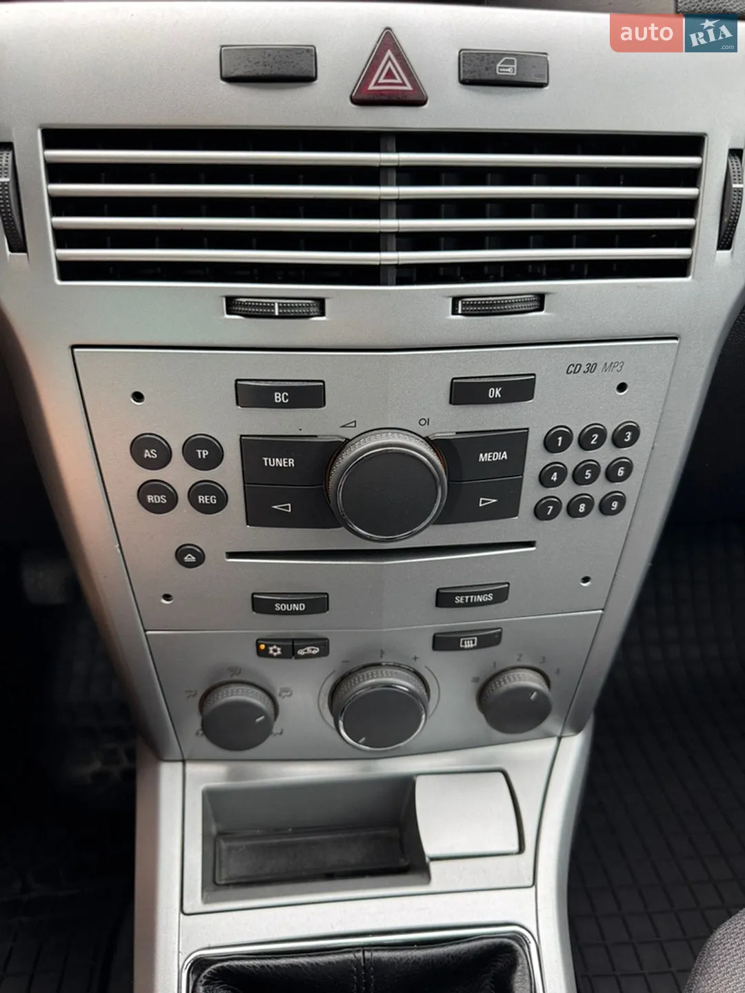 2012 Opel Astra - мініатюра 19