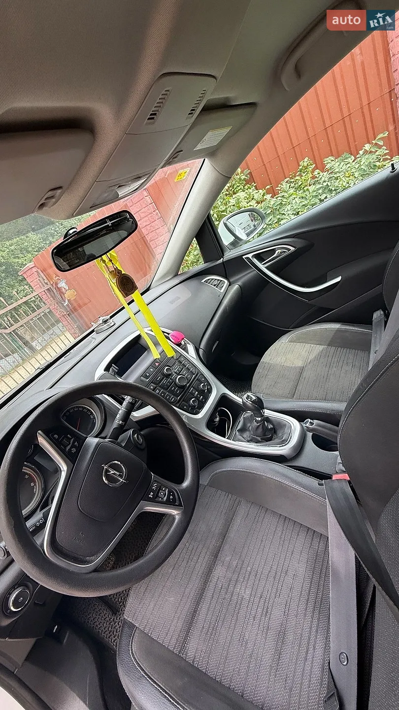 2014 Opel Astra - мініатюра 11