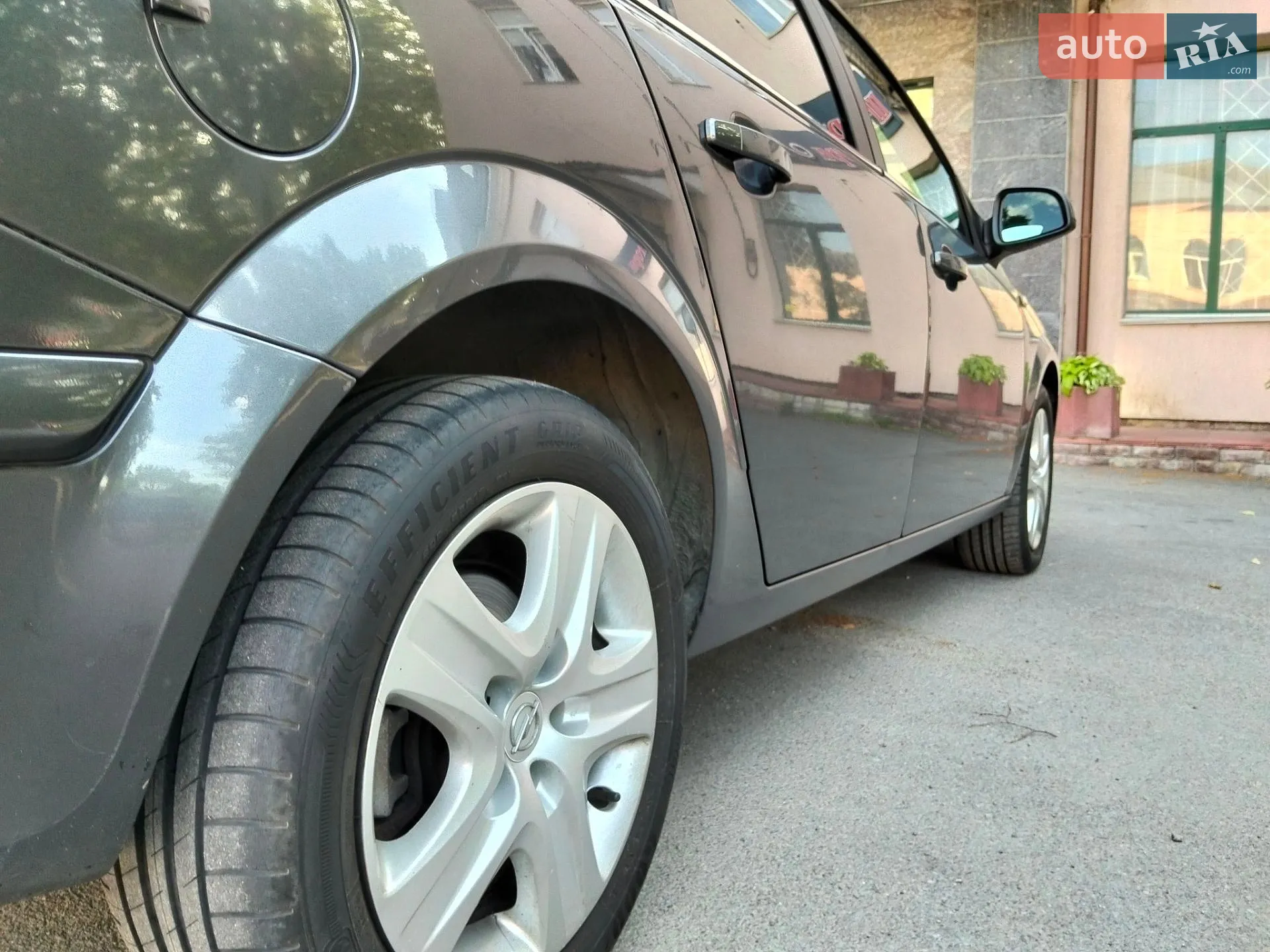 2010 Opel Astra - мініатюра 26