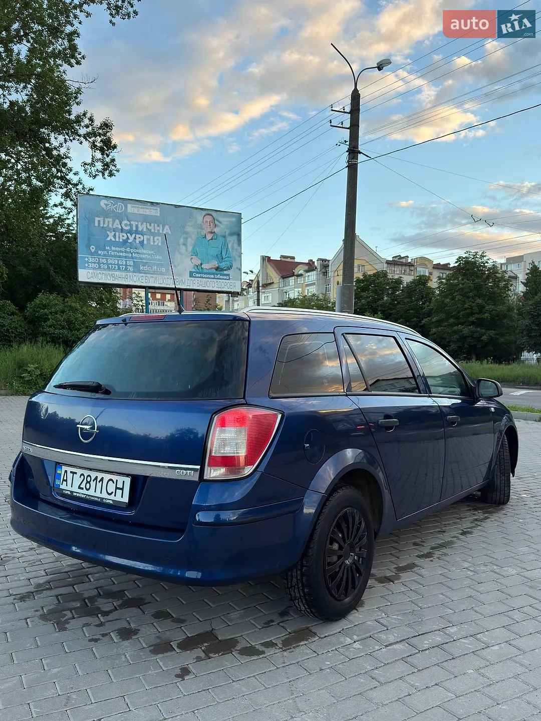 2010 Opel Astra - мініатюра 16