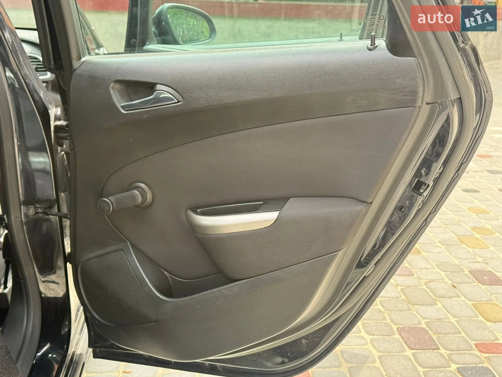 2011 Opel Astra - мініатюра 13