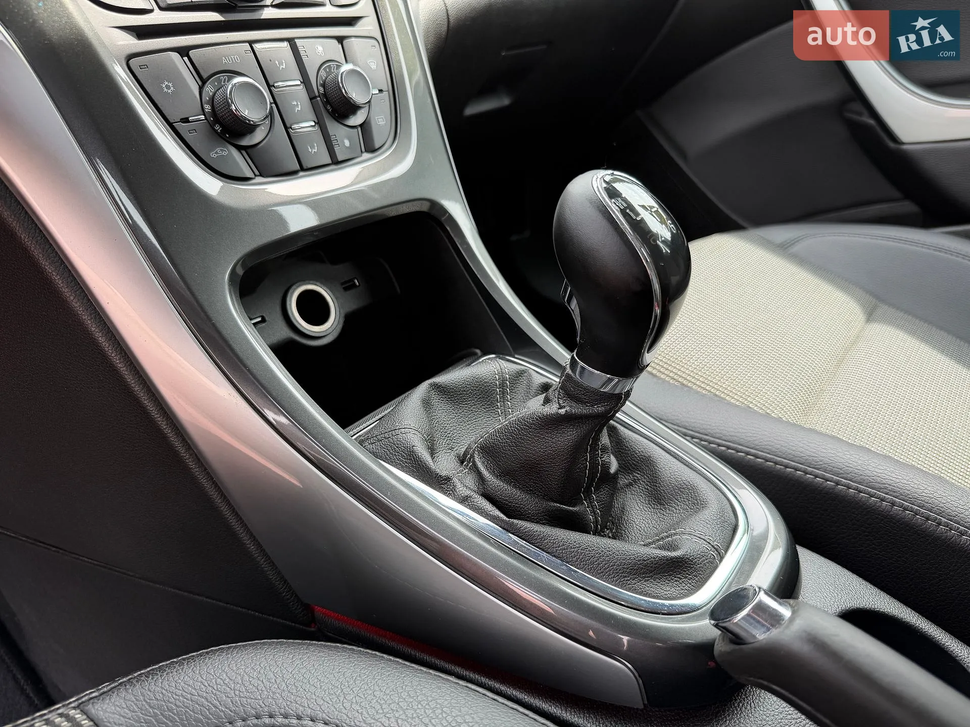 2013 Opel Astra - мініатюра 97