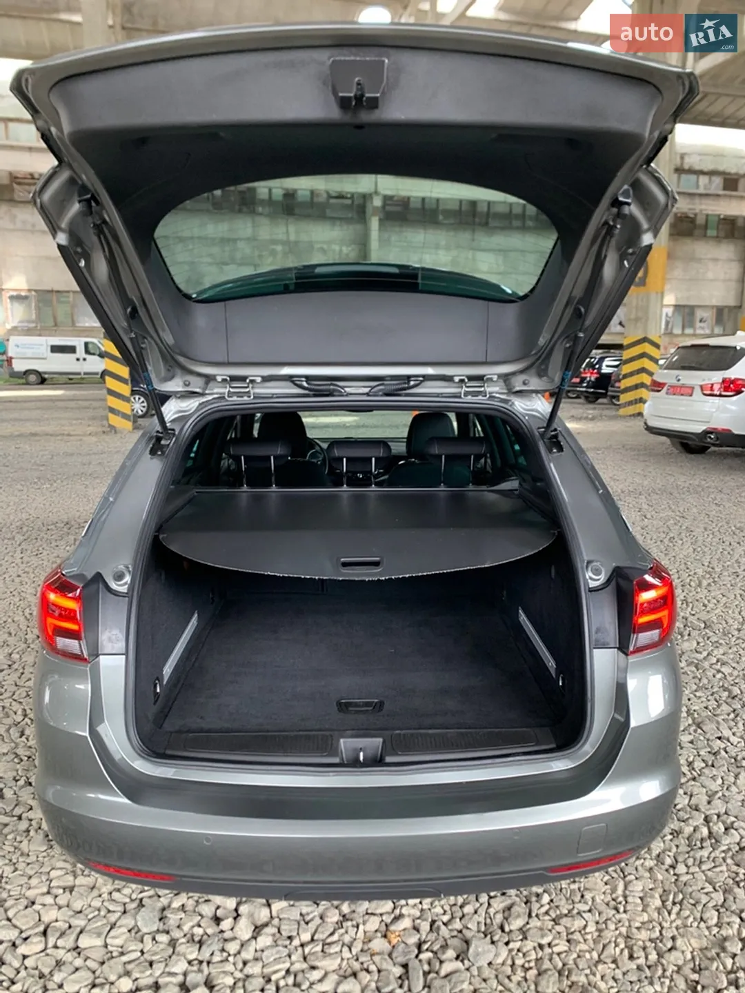 2017 Opel Astra - мініатюра 9