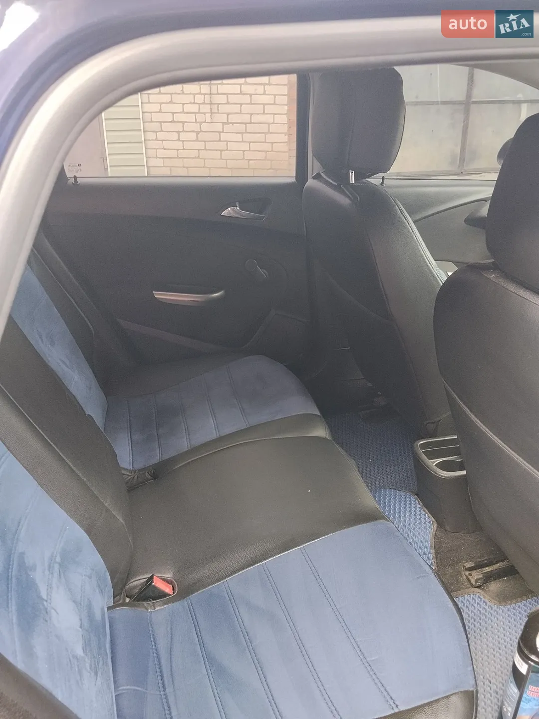 2011 Opel Astra - мініатюра 4