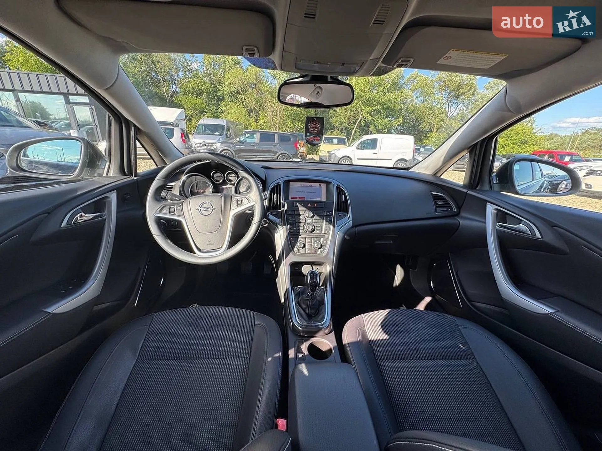 2010 Opel Astra - мініатюра 5