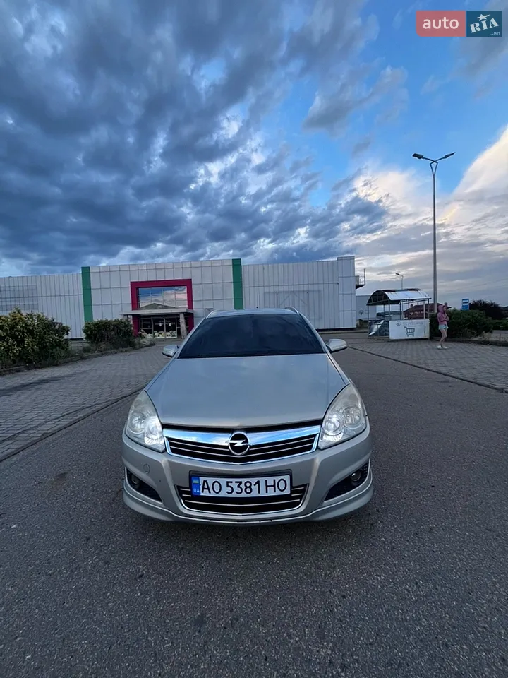 2010 Opel Astra - мініатюра 17