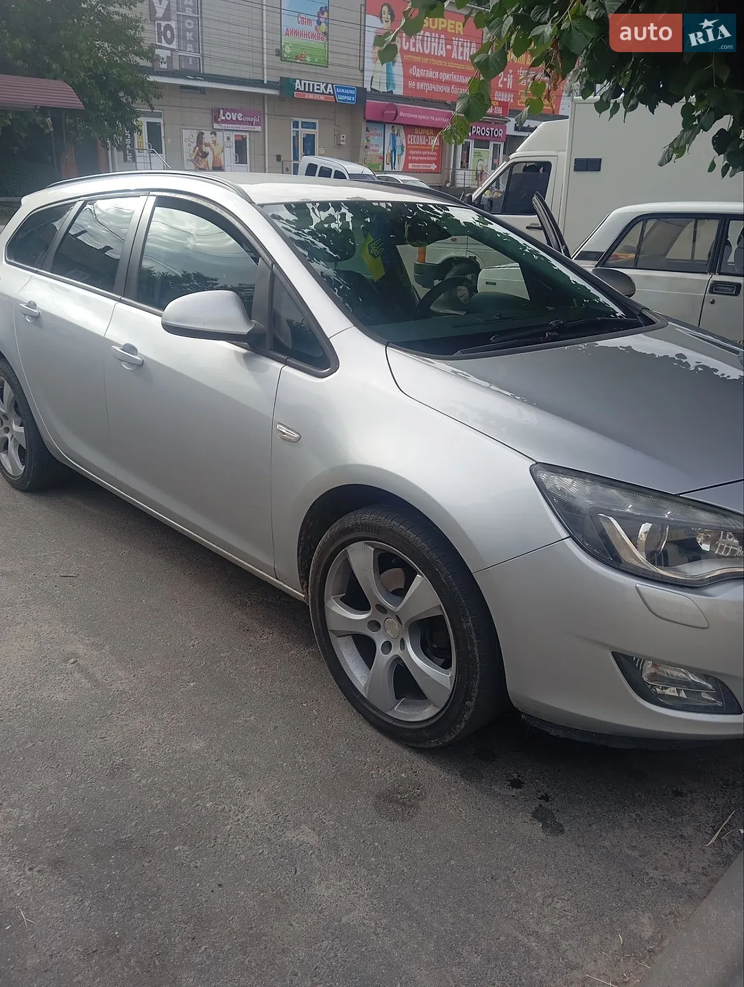 2011 Opel Astra - мініатюра 2