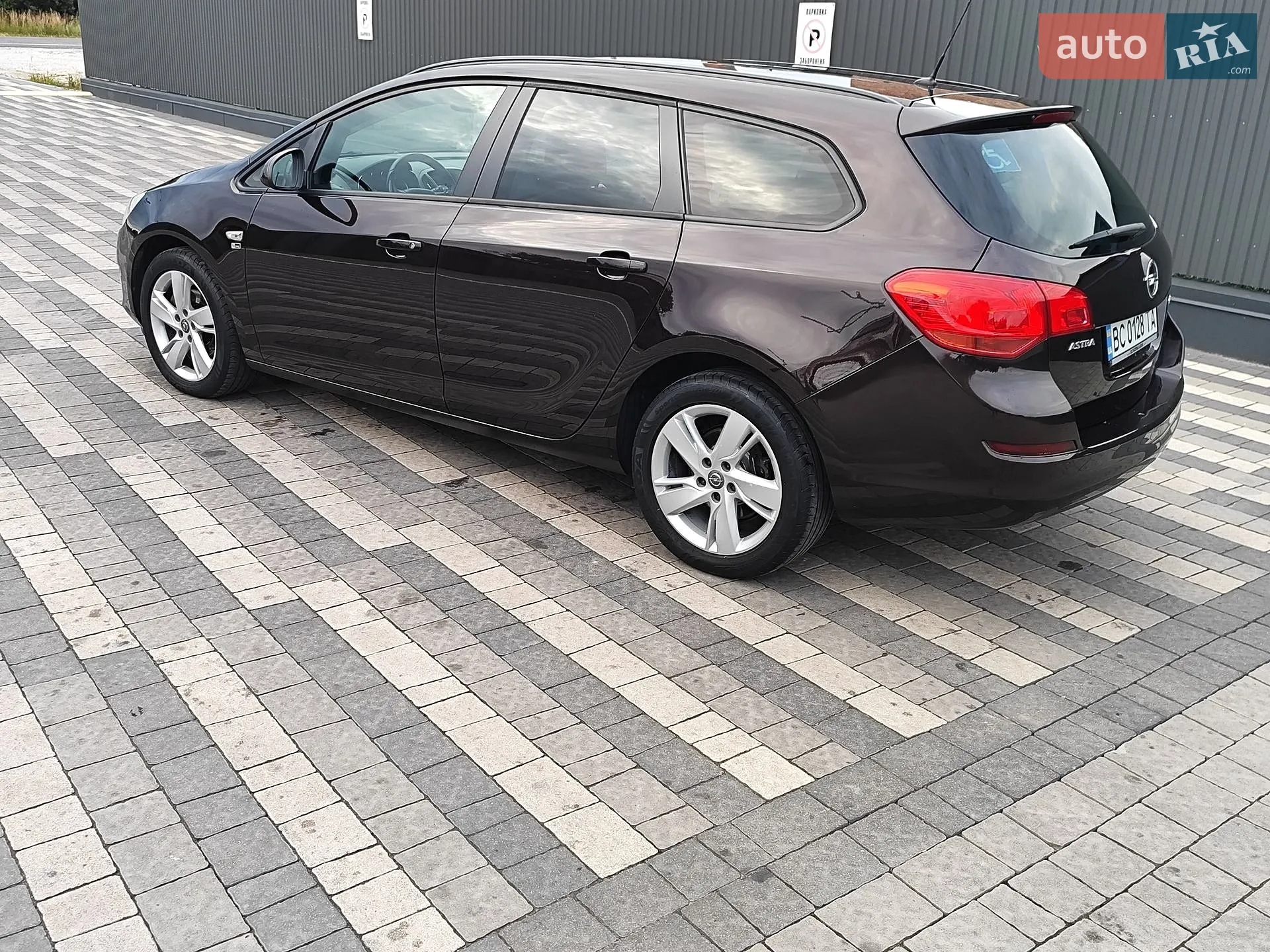 2012 Opel Astra - мініатюра 32