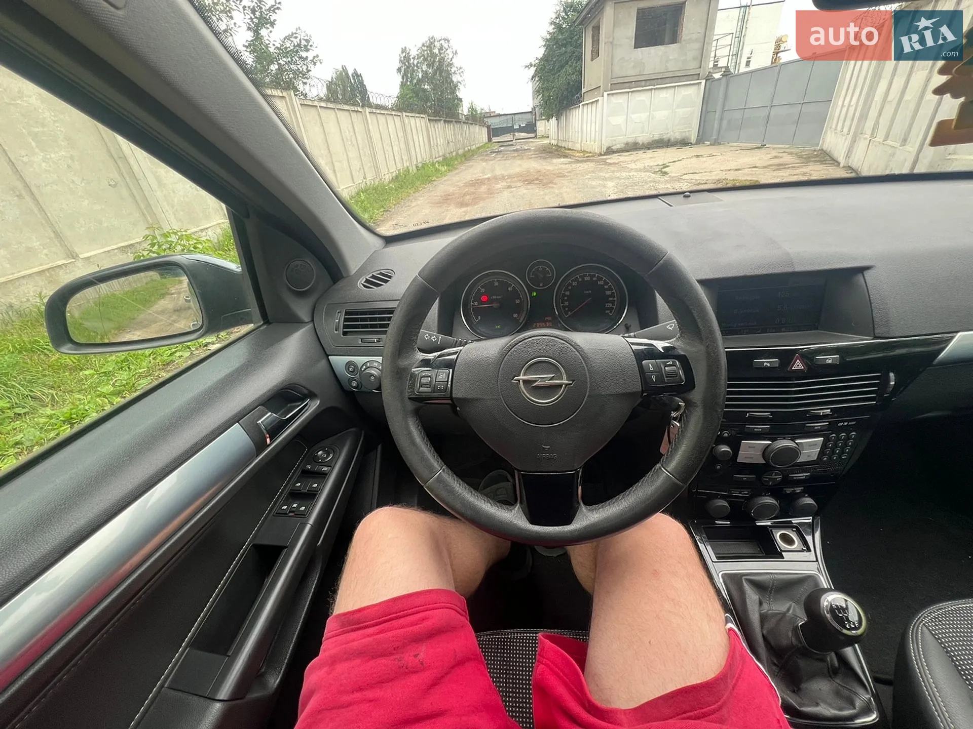 2010 Opel Astra - мініатюра 17