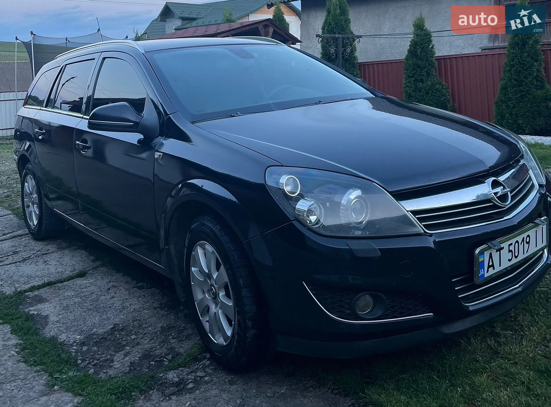 Opel Astra, 2010