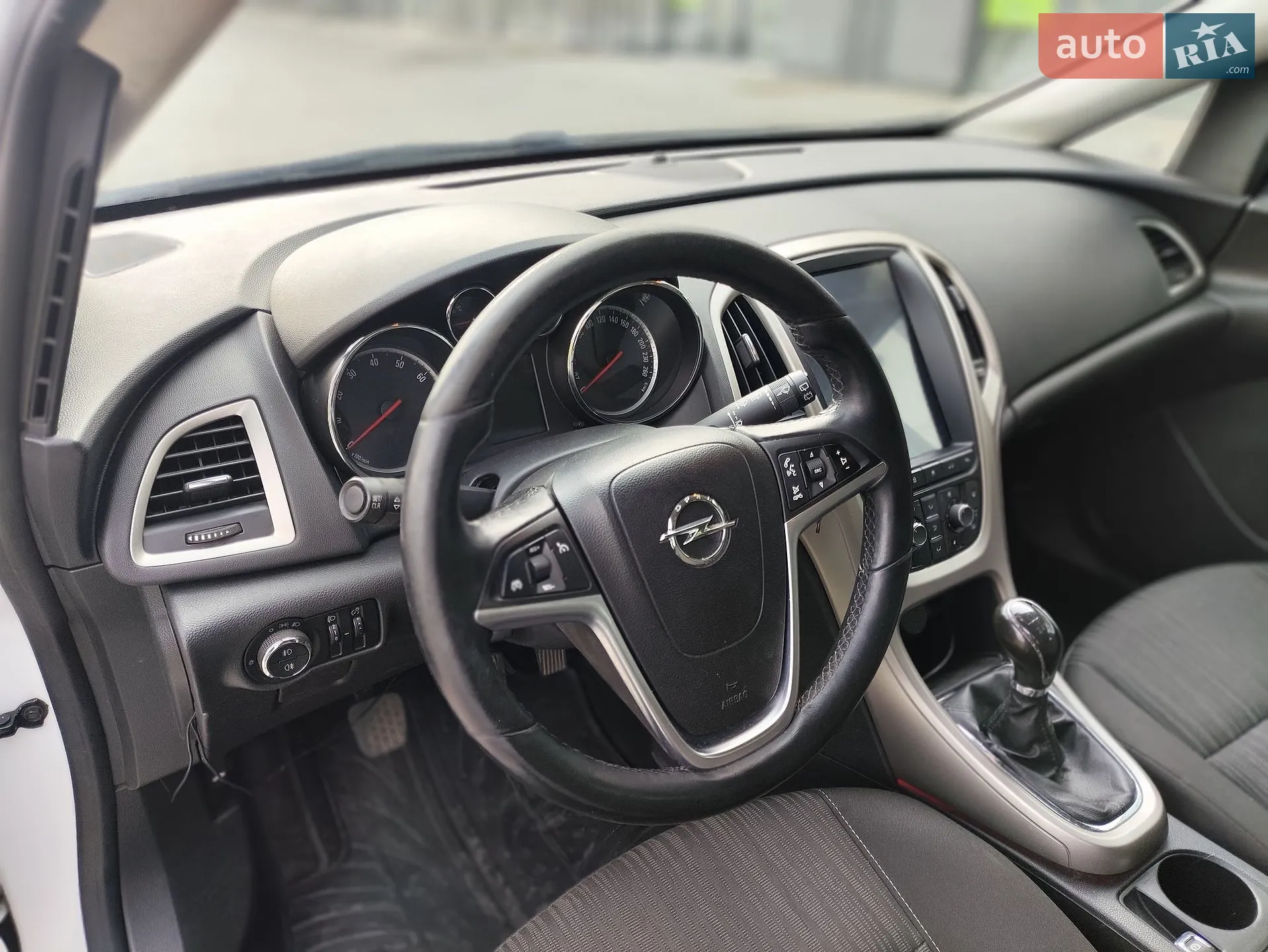 2011 Opel Astra - мініатюра 17