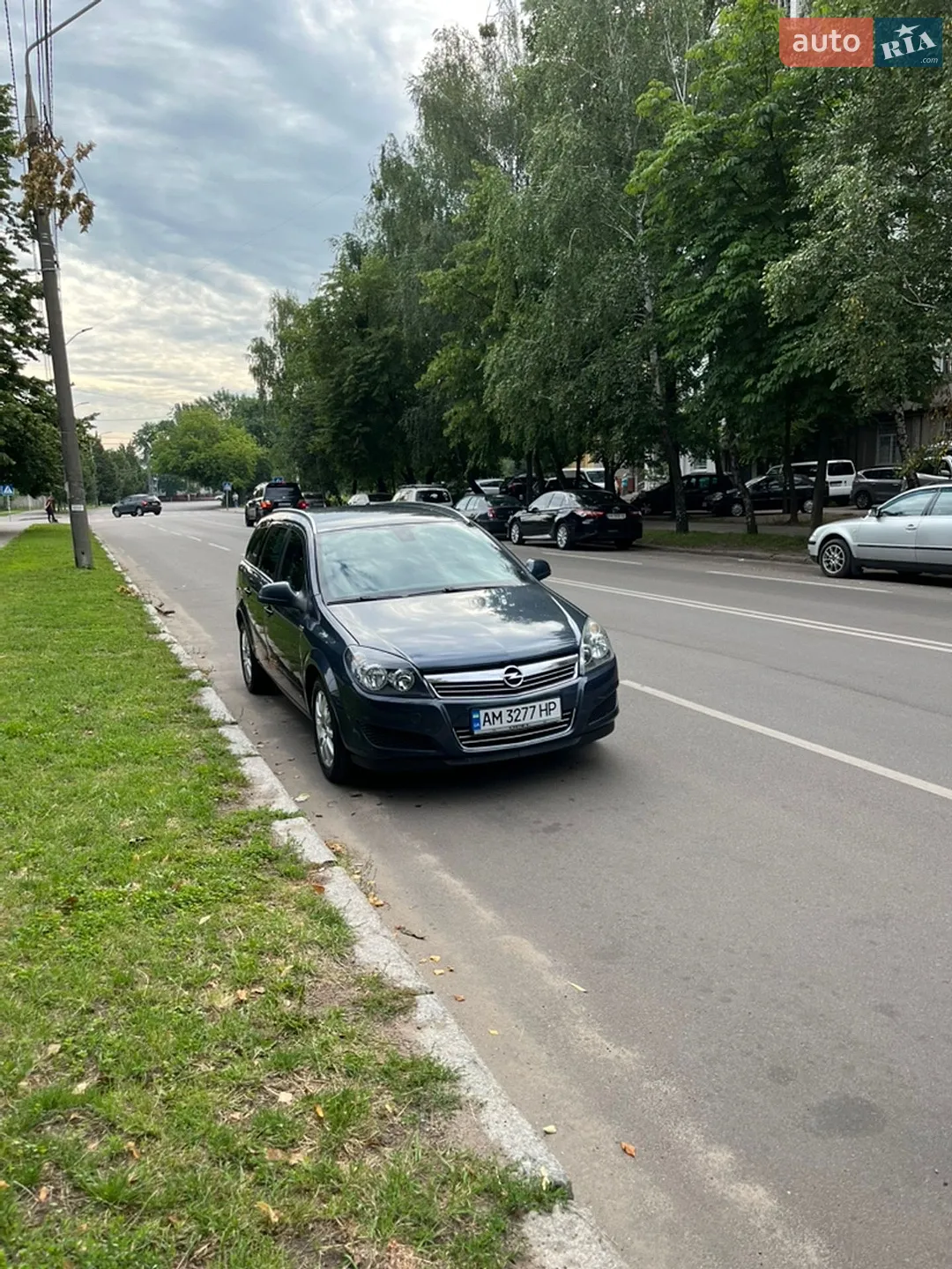 2010 Opel Astra - мініатюра 2