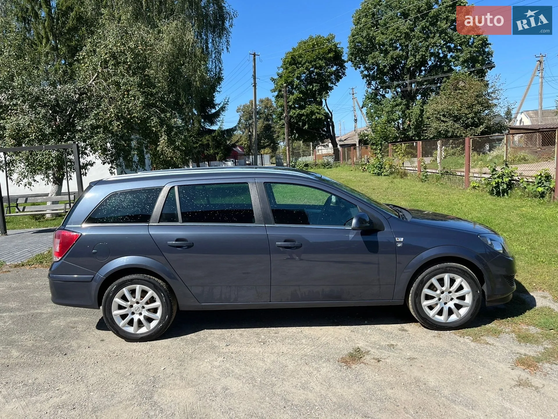 2010 Opel Astra - мініатюра 7