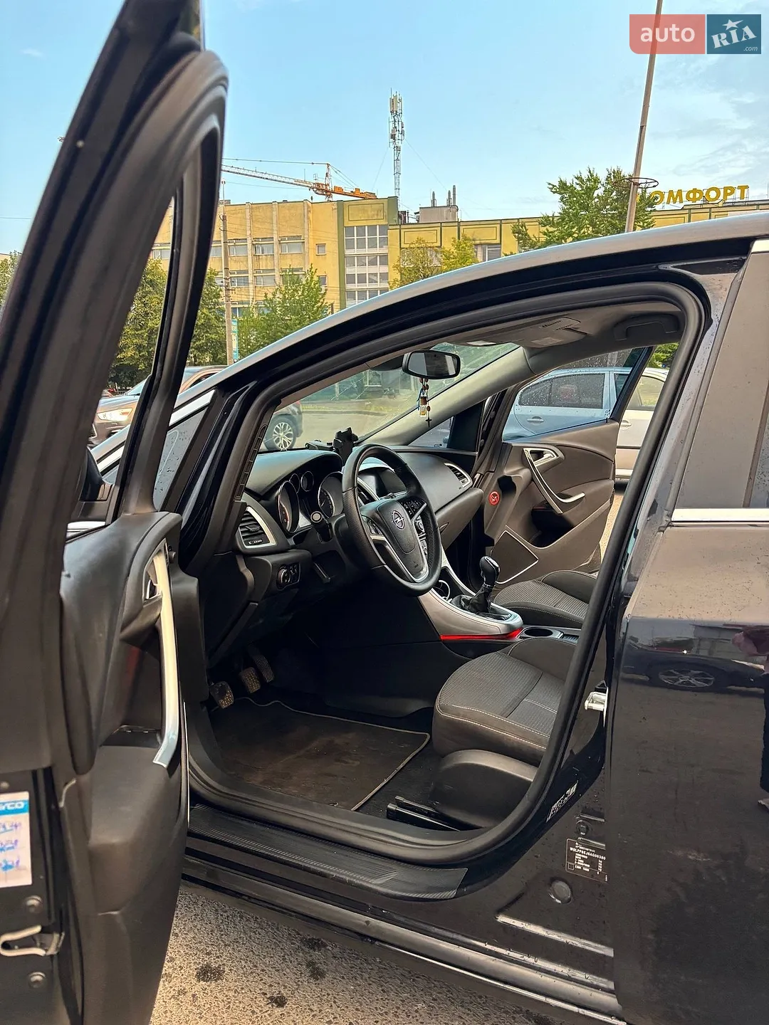 2010 Opel Astra - мініатюра 11