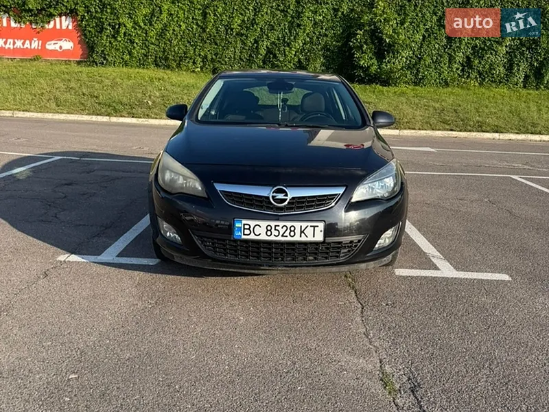 Opel Astra 2010