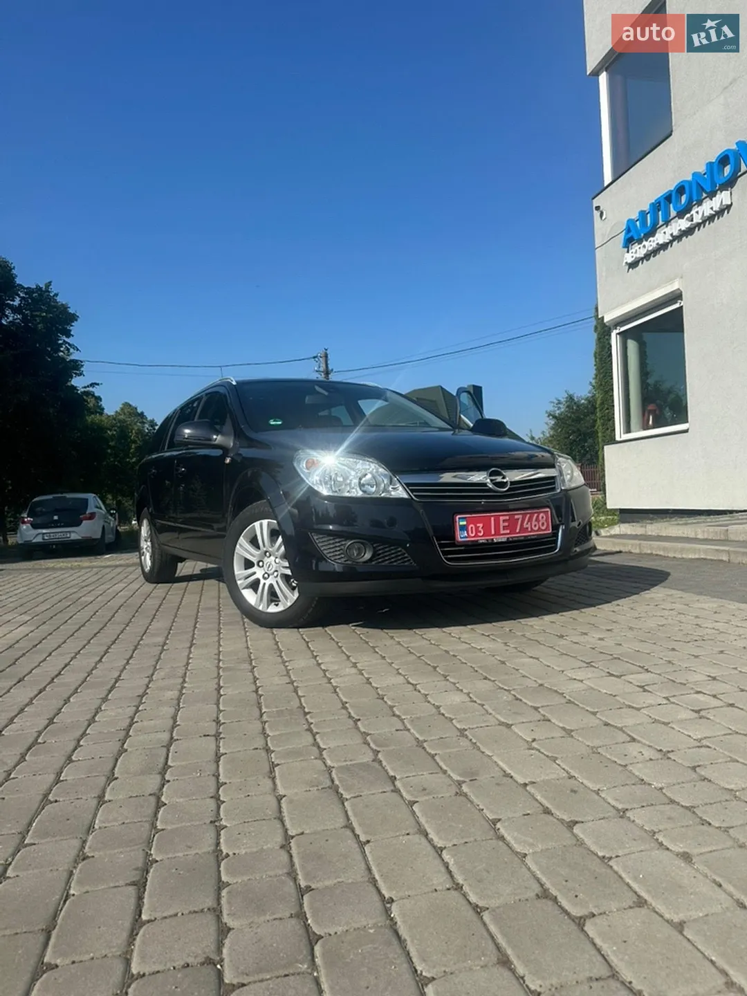 2010 Opel Astra - мініатюра 11