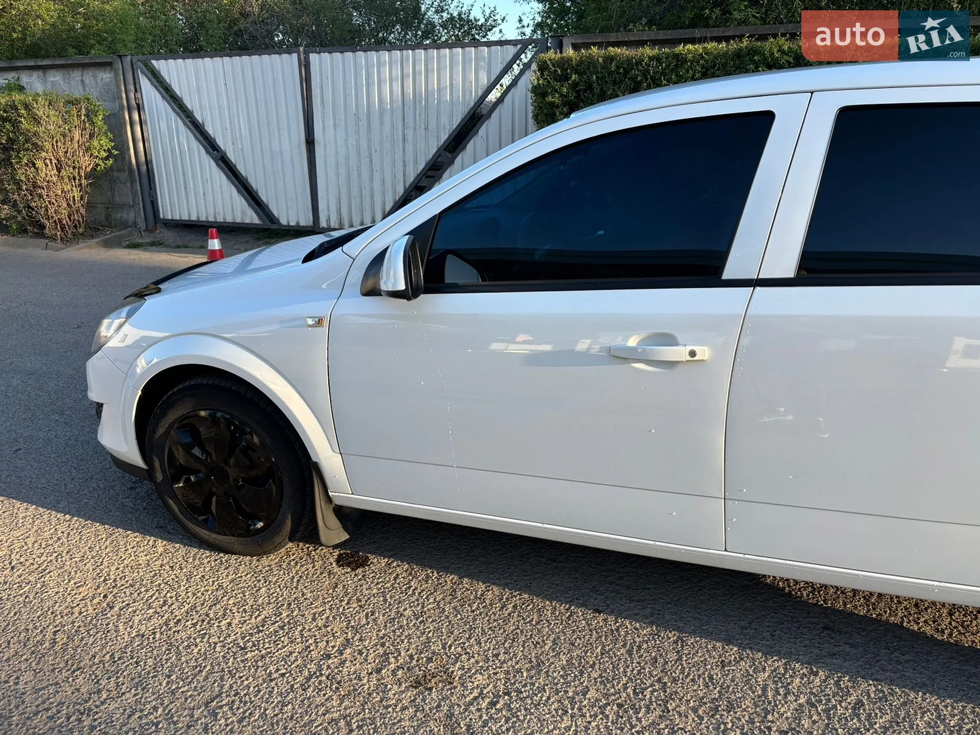 2010 Opel Astra - мініатюра 15