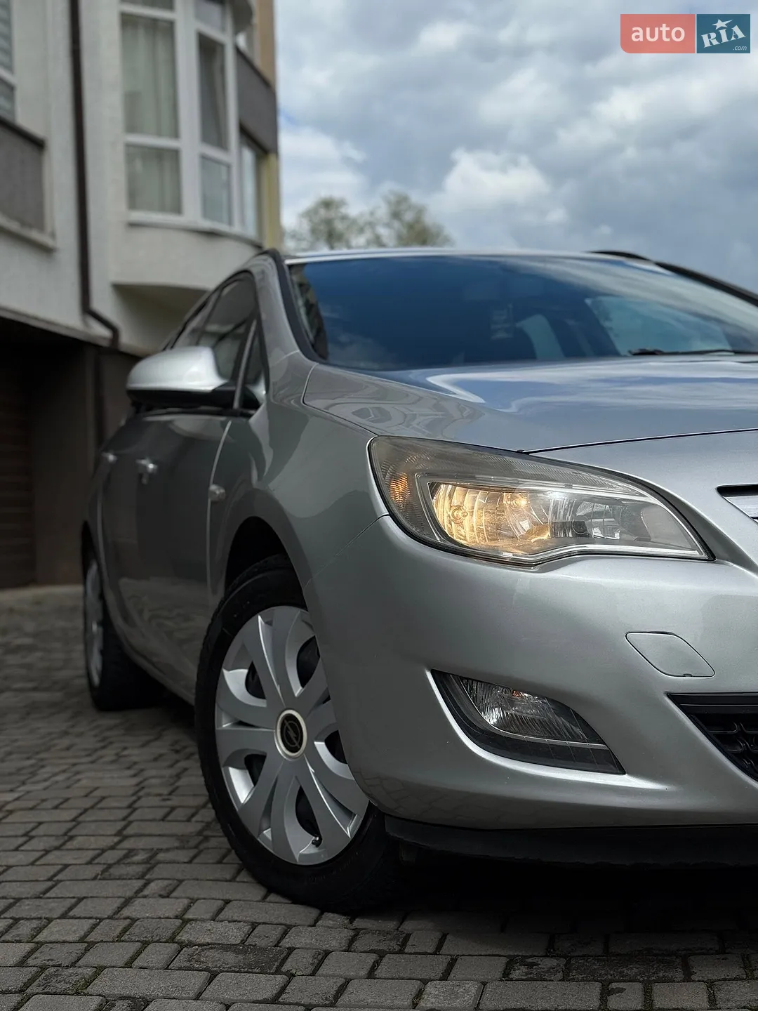 2011 Opel Astra - мініатюра 4