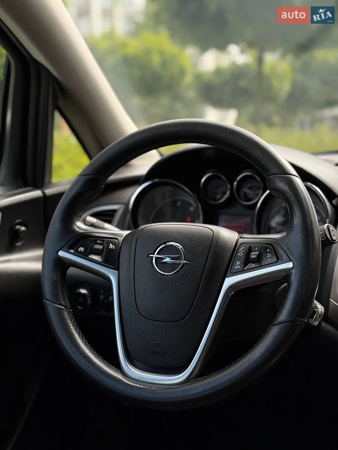 2011 Opel Astra - мініатюра 24