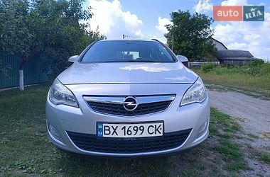 Универсал Opel Astra 2012 в Шепетовке фото 5 Универсал Opel Astra 2012 в Шепетовке