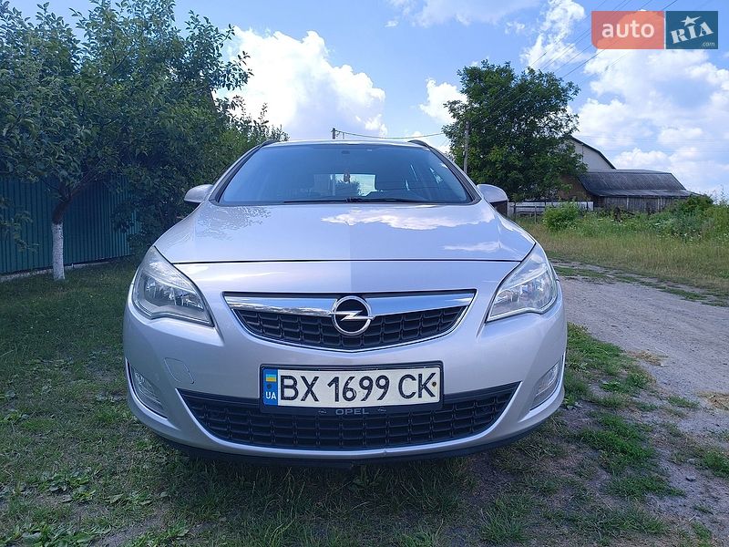 Универсал Opel Astra 2012 в Шепетовке фото 5 Универсал Opel Astra 2012 в Шепетовке
