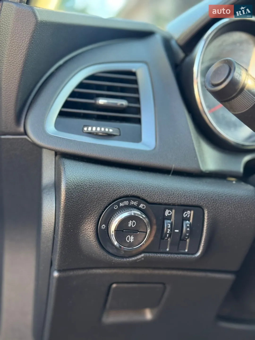2014 Opel Astra - мініатюра 12