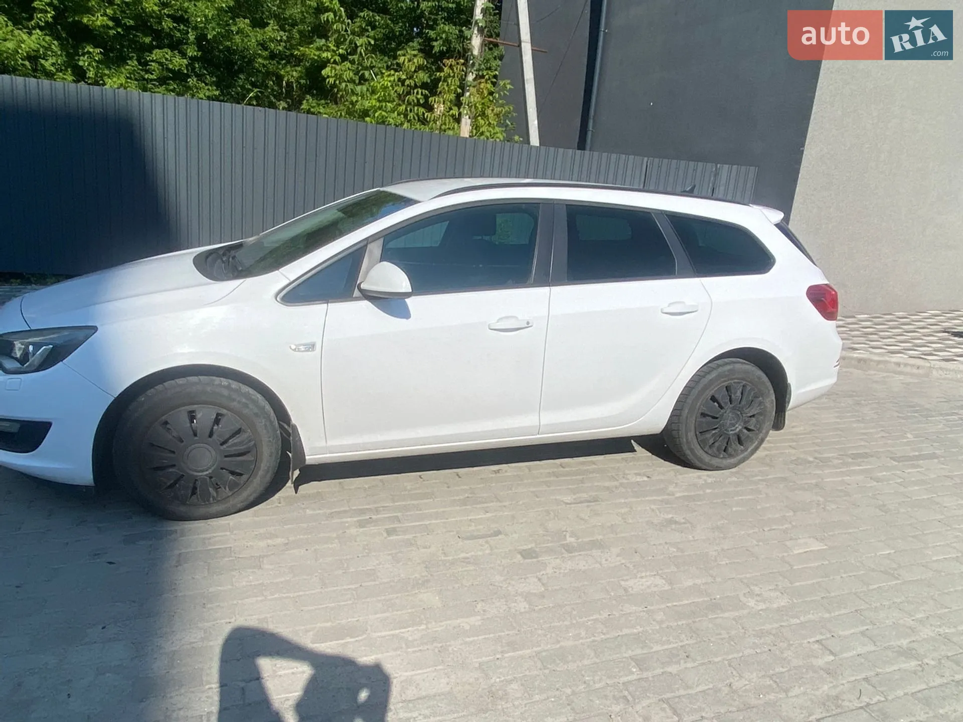 2014 Opel Astra - мініатюра 2