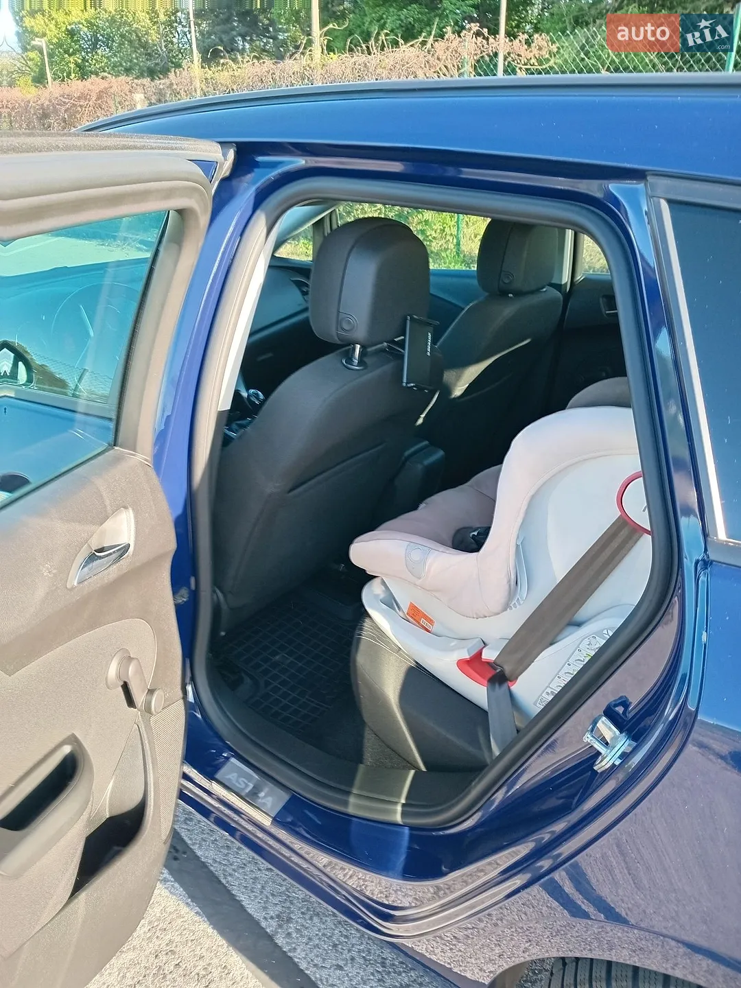 2015 Opel Astra - мініатюра 18