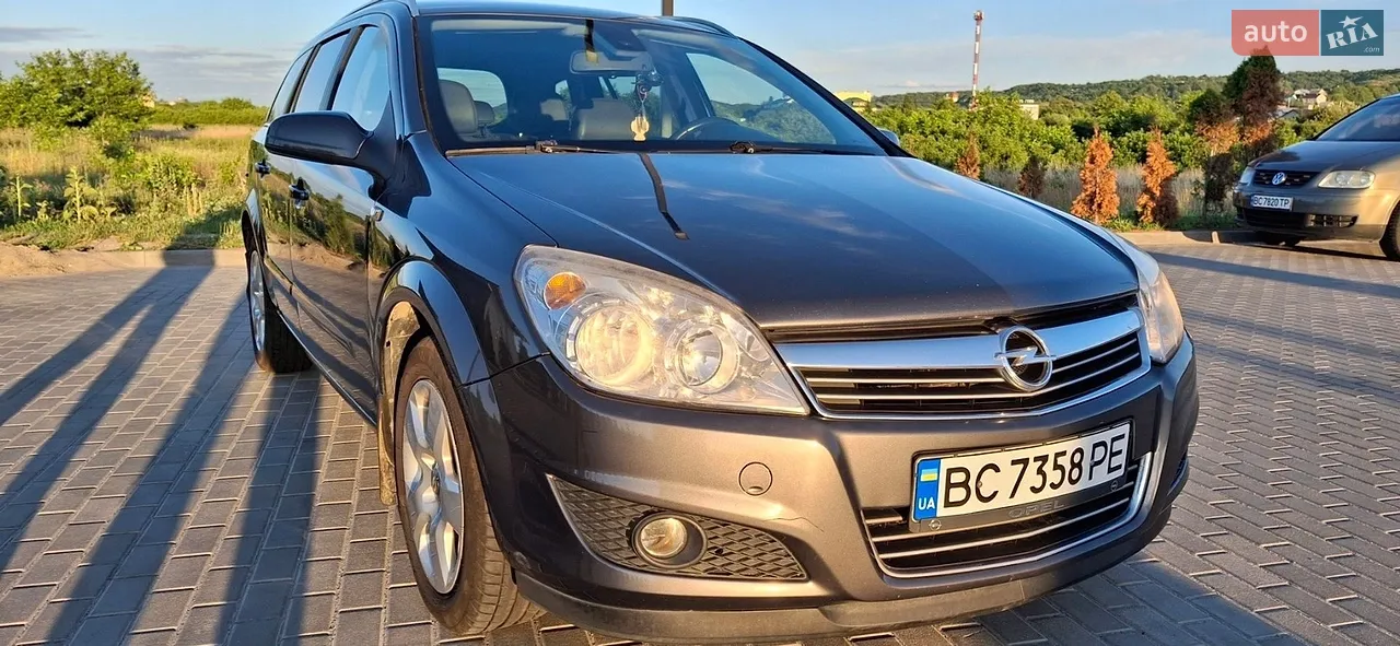 2010 Opel Astra - мініатюра 24