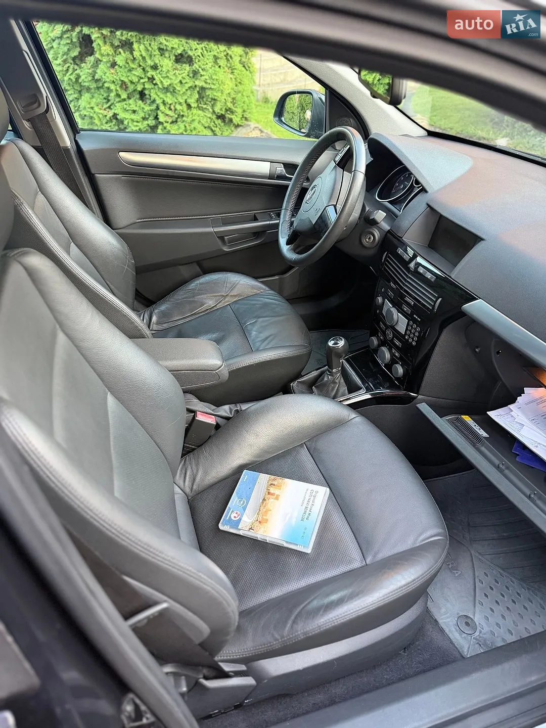 2010 Opel Astra - мініатюра 12