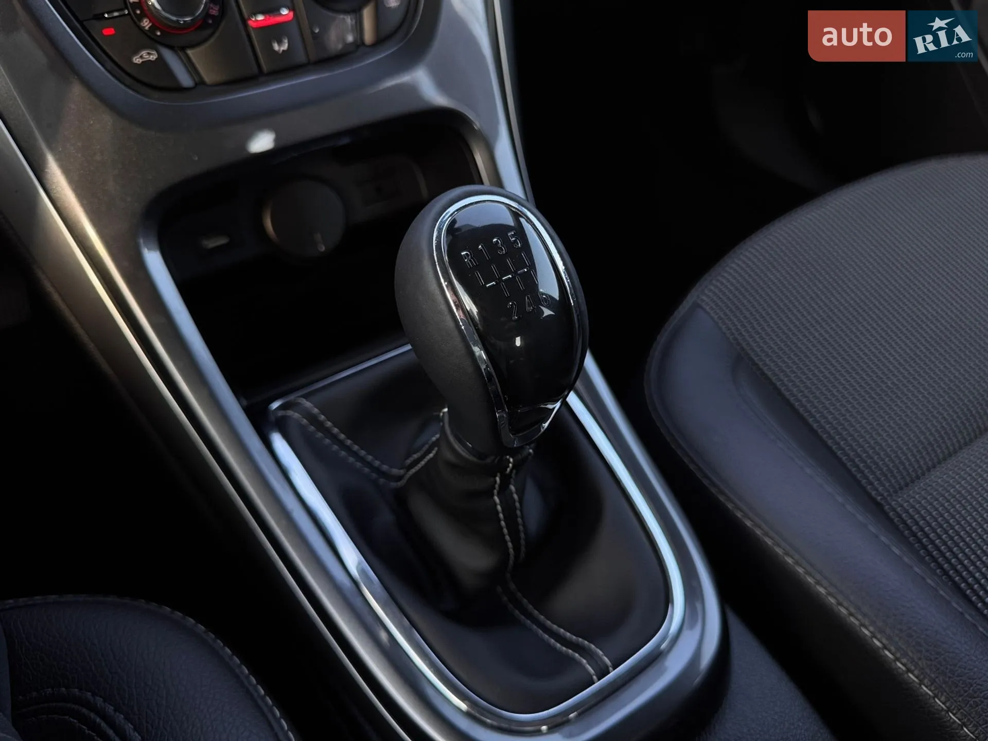 2013 Opel Astra - мініатюра 50