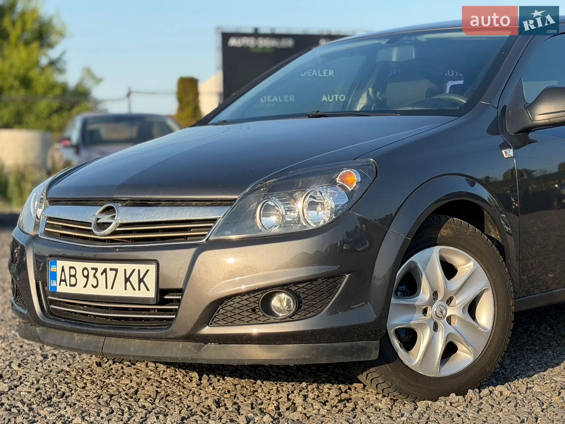 2012 Opel Astra - мініатюра 2
