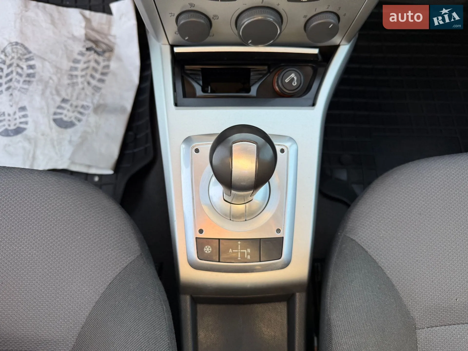 2012 Opel Astra - мініатюра 42