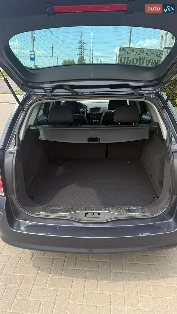 2010 Opel Astra - мініатюра 47