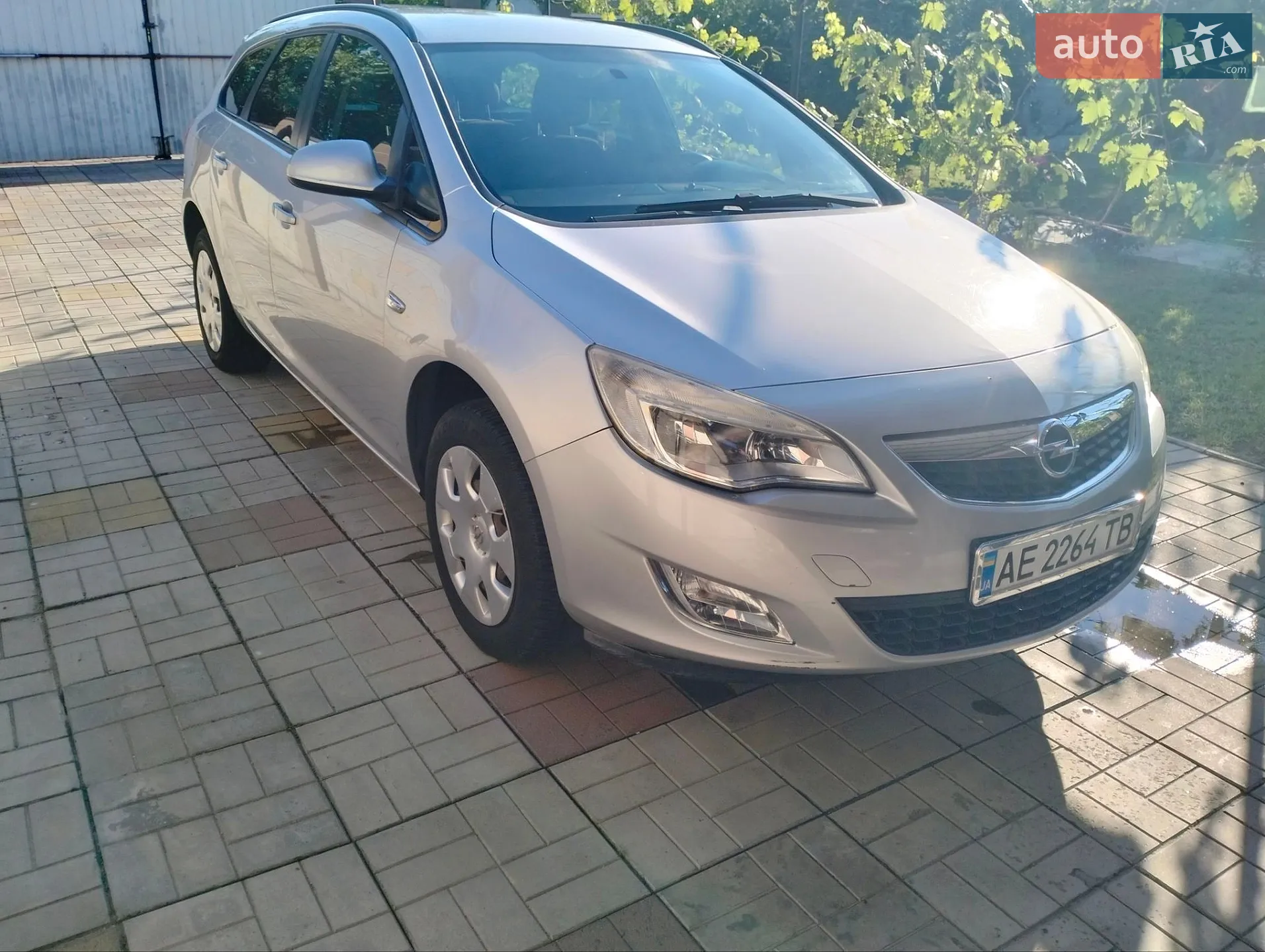 2011 Opel Astra - мініатюра 2