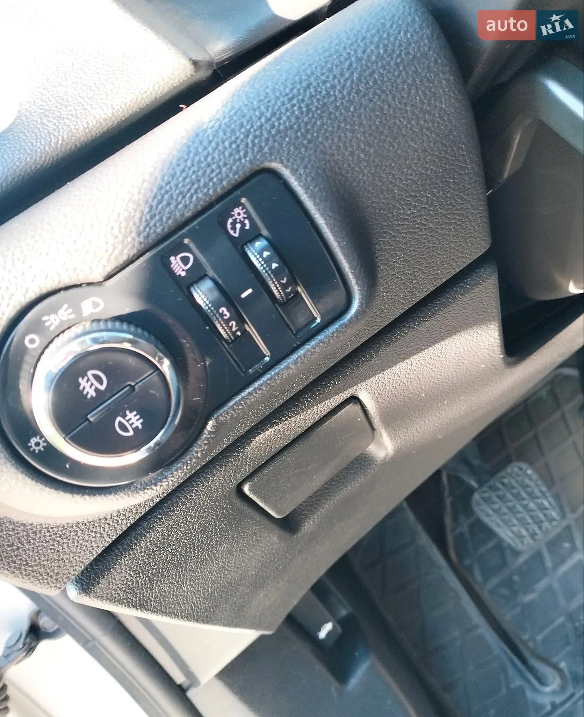 2011 Opel Astra - мініатюра 9