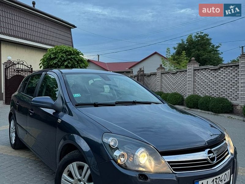 Хэтчбек Opel Astra 2009 в Тульчине