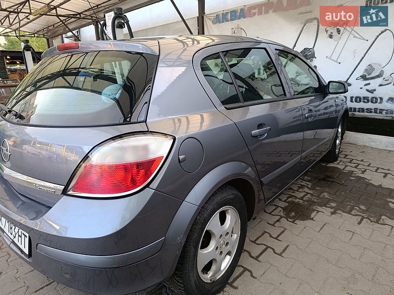 Хэтчбек Opel Astra 2006 в Хмельницком