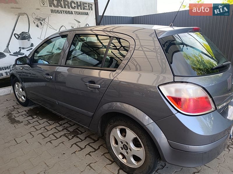 Хэтчбек Opel Astra 2006 в Хмельницком