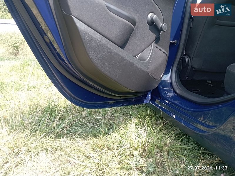 Универсал Opel Astra 2013 в Ровно