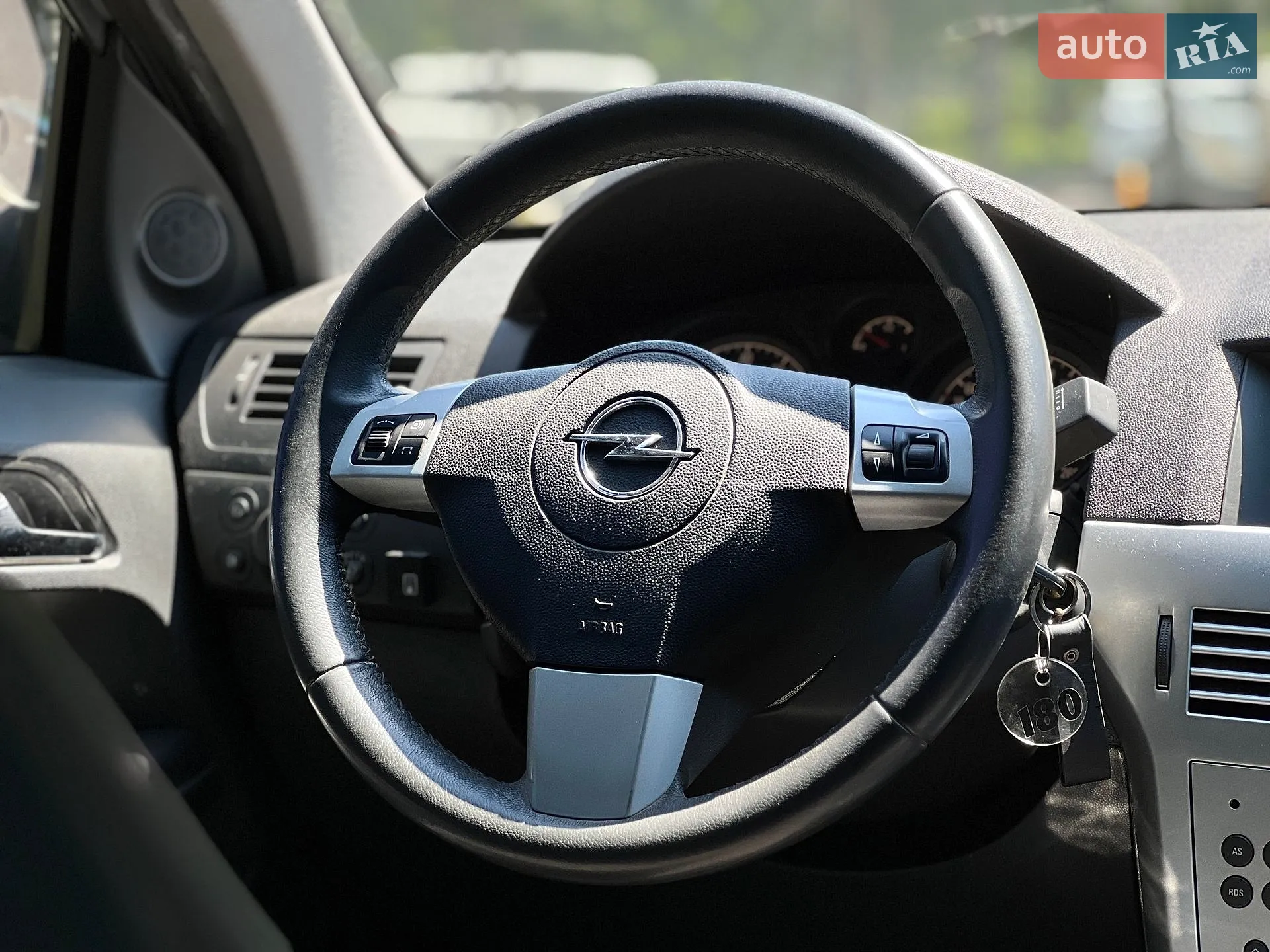 2011 Opel Astra - мініатюра 23