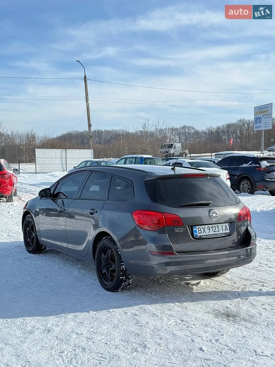 2011 Opel Astra - мініатюра 2