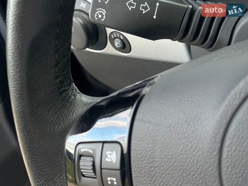 Универсал Opel Astra 2010 в Седлище